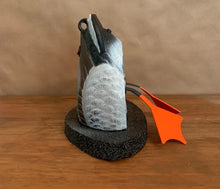 Load image into Gallery viewer, Butt Kikker Feeding Mallard Motion Decoy