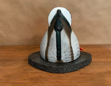 Load image into Gallery viewer, Butt Kikker Feeding Mallard Motion Decoy