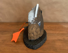 Load image into Gallery viewer, Butt Kikker Feeding Mallard Motion Decoy